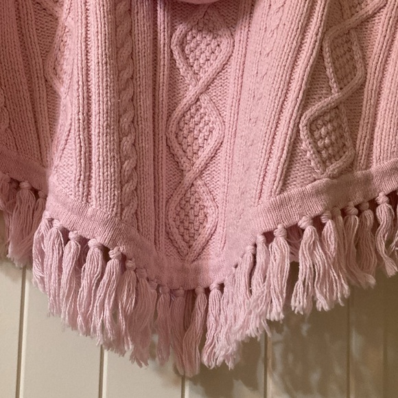 Girl’s Poncho Style Hooded Sweater - Picture 5 of 6